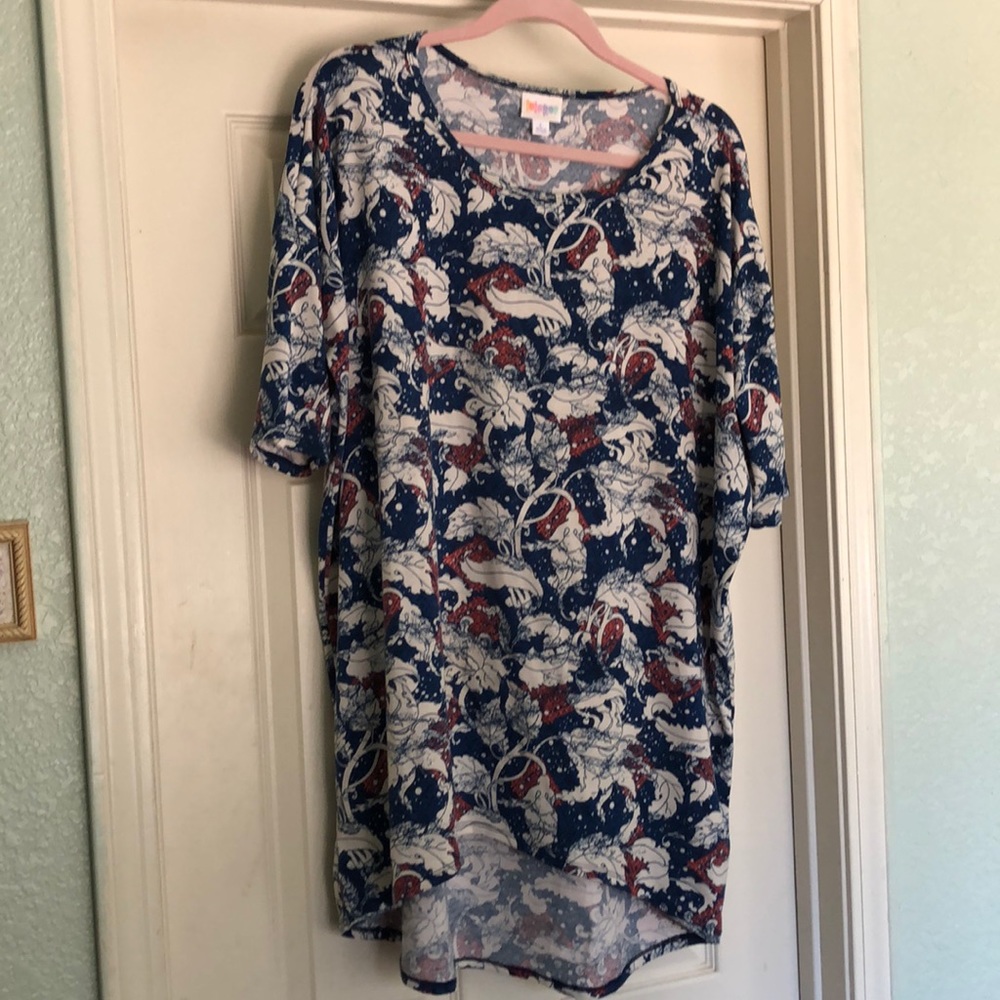 LuLaRoe Irma top